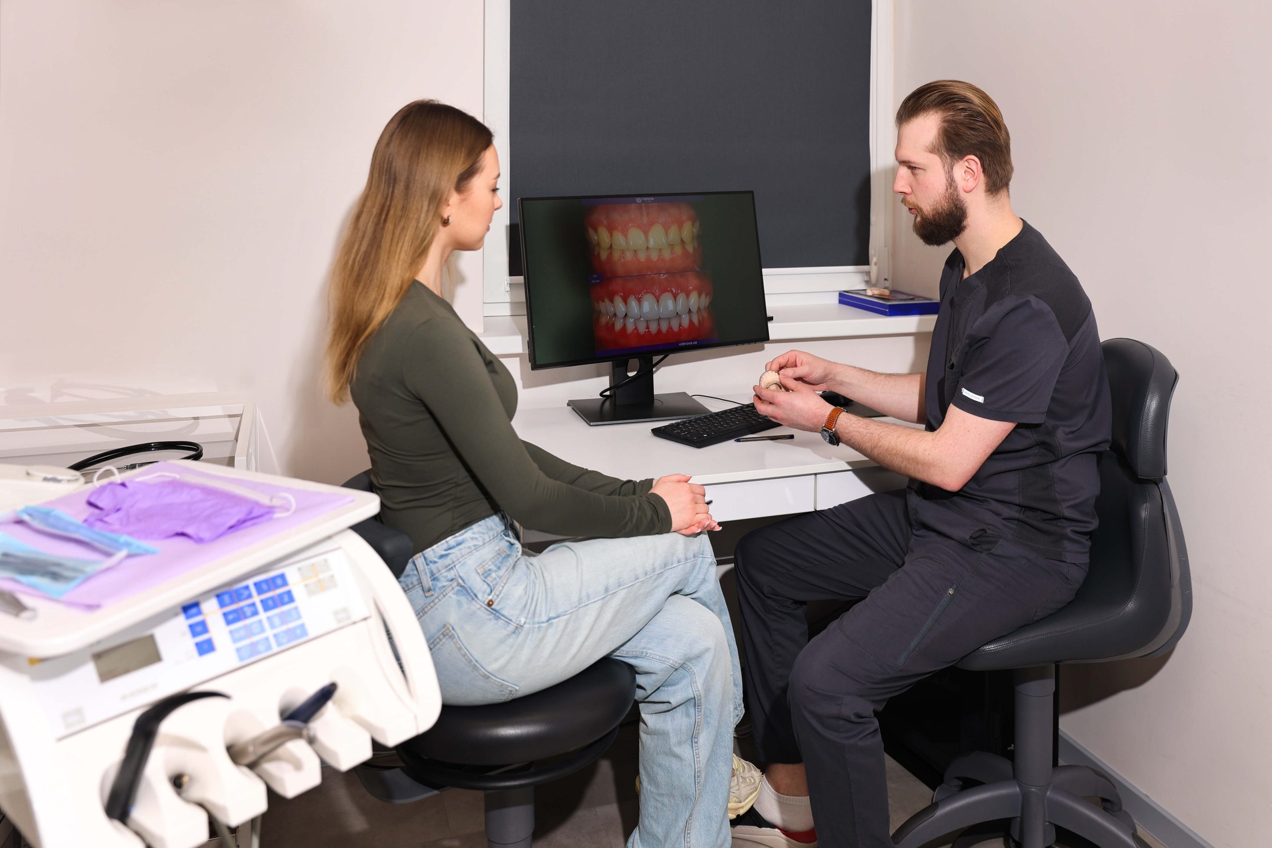 Вініри у Львові